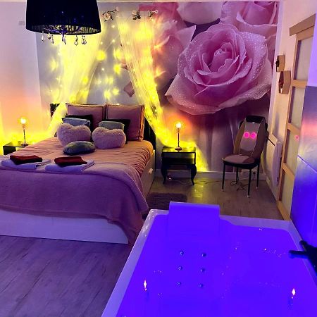 COSY&SPA Appartement Luxe JACUZZI SAUNA Suite Cristal Avignon Extérieur photo